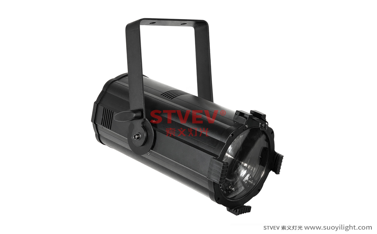 Ukraine200W电子调焦面光灯